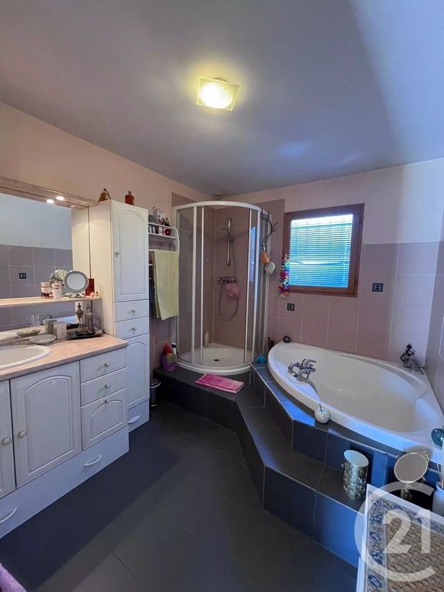 Maison &agrave; vendre - 7 pi&egrave;ces - 150 m2 - Voiron - 38 - RHONE-ALPES