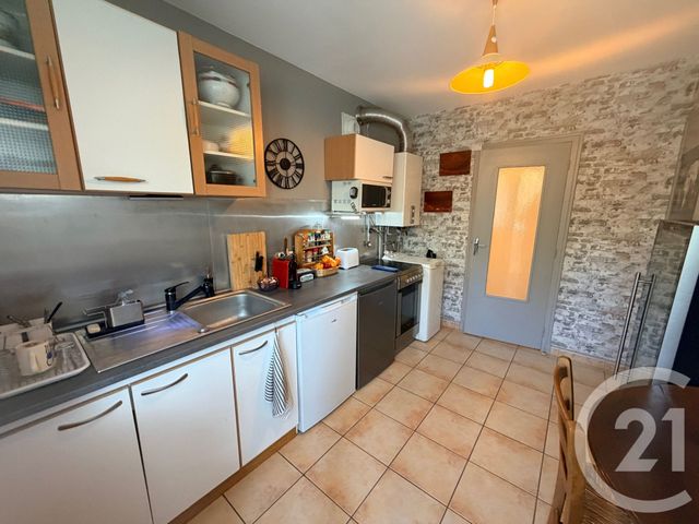 Appartement F3 &agrave; vendre - 3 pi&egrave;ces - 59,90 m2 - Voiron - 38 - RHONE-ALPES