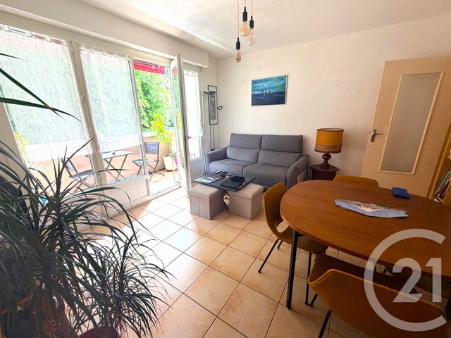 Appartement F3 &agrave; vendre - 3 pi&egrave;ces - 59,90 m2 - Voiron - 38 - RHONE-ALPES