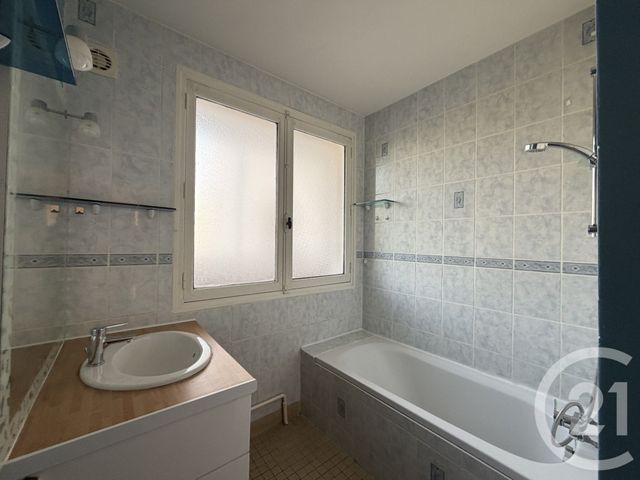 Appartement F3 &agrave; vendre - 3 pi&egrave;ces - 59,51 m2 - Voiron - 38 - RHONE-ALPES