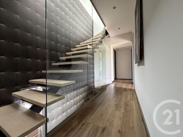 Maison &agrave; vendre - 9 pi&egrave;ces - 280 m2 - St Geoire En Valdaine - 38 - RHONE-ALPES
