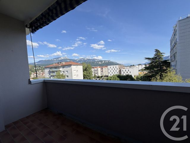 Appartement F5 &agrave; vendre - 5 pi&egrave;ces - 88 m2 - Voiron - 38 - RHONE-ALPES