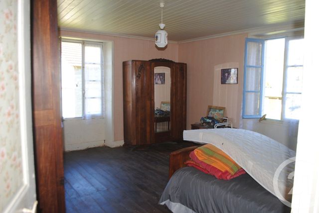 Maison à vendre - 8 pièces - 155 m2 - Bilhac - 19 - LIMOUSIN