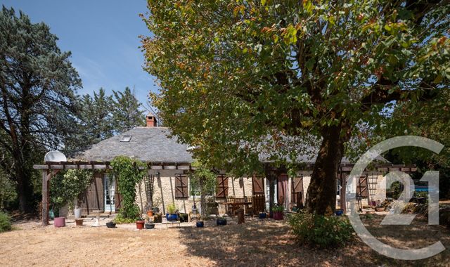 Maison &agrave; vendre - 10 pi&egrave;ces - 249 m2 - Sarrazac - 46 - MIDI-PYRENEES