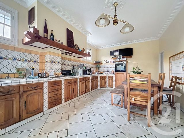 Maison &agrave; vendre - 8 pi&egrave;ces - 228,33 m2 - Montfermeil - 93 - ILE-DE-FRANCE