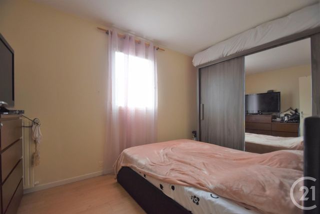 Appartement F3 &agrave; vendre - 3 pi&egrave;ces - 75,92 m2 - Clichy Sous Bois - 93 - ILE-DE-FRANCE