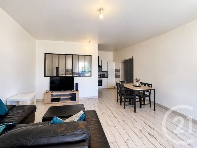 Maison &agrave; vendre - 8 pi&egrave;ces - 154,88 m2 - Montfermeil - 93 - ILE-DE-FRANCE
