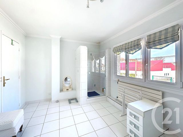 Maison à vendre - 6 pièces - 145,47 m2 - Montfermeil - 93 - ILE-DE-FRANCE