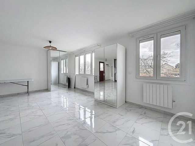 Maison &agrave; vendre - 6 pi&egrave;ces - 130 m2 - Montfermeil - 93 - ILE-DE-FRANCE