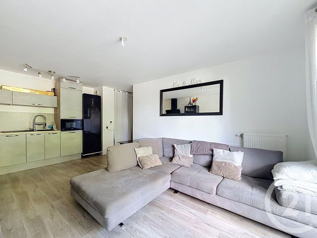 Appartement F3 &agrave; vendre - 3 pi&egrave;ces - 50 m2 - Montfermeil - 93 - ILE-DE-FRANCE