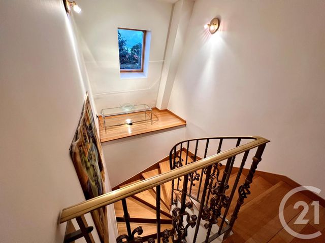 Maison à vendre - 9 pièces - 360 m2 - Montfermeil - 93 - ILE-DE-FRANCE