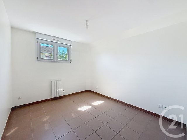 Appartement F3 &agrave; vendre - 3 pi&egrave;ces - 50 m2 - Montfermeil - 93 - ILE-DE-FRANCE
