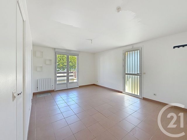 Appartement F3 &agrave; vendre - 3 pi&egrave;ces - 50 m2 - Montfermeil - 93 - ILE-DE-FRANCE