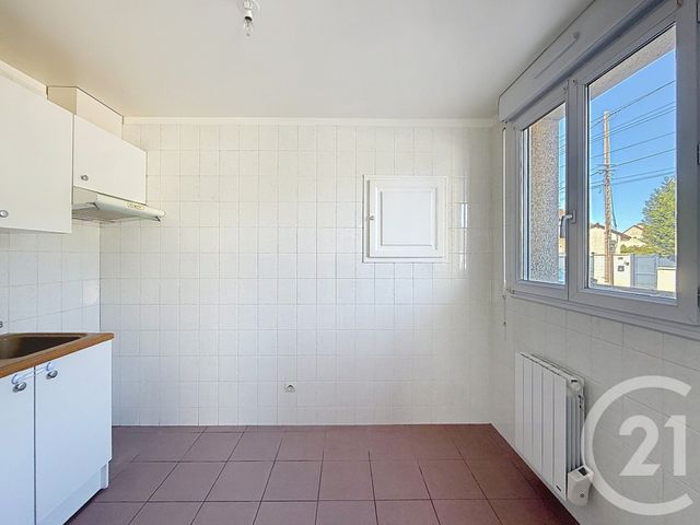 Appartement F3 &agrave; vendre - 3 pi&egrave;ces - 50 m2 - Montfermeil - 93 - ILE-DE-FRANCE