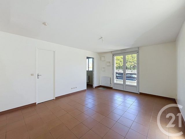 Appartement F3 &agrave; vendre - 3 pi&egrave;ces - 50 m2 - Montfermeil - 93 - ILE-DE-FRANCE