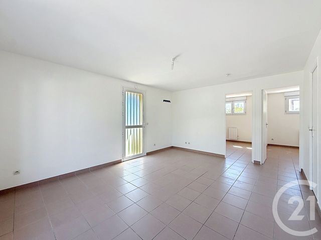 Appartement F3 &agrave; vendre - 3 pi&egrave;ces - 50 m2 - Montfermeil - 93 - ILE-DE-FRANCE