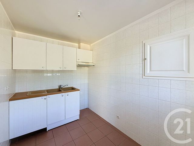 Appartement F3 &agrave; vendre - 3 pi&egrave;ces - 50 m2 - Montfermeil - 93 - ILE-DE-FRANCE