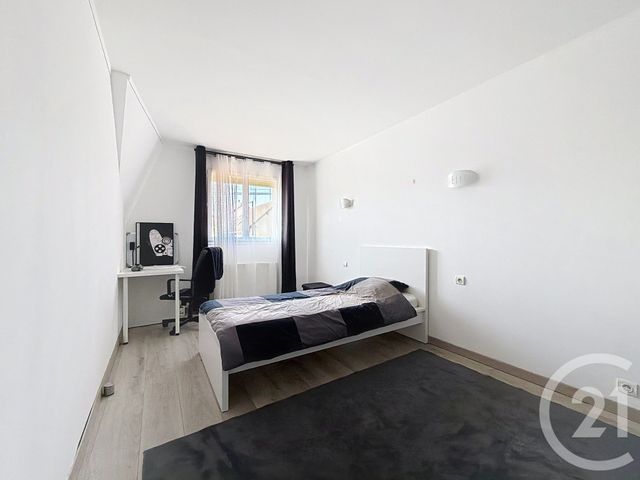 Maison à vendre - 7 pièces - 214 m2 - Montfermeil - 93 - ILE-DE-FRANCE