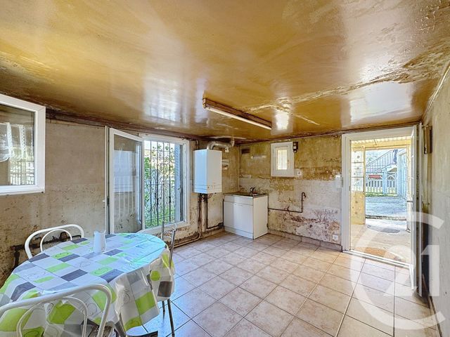 Maison à vendre - 3 pièces - 68,20 m2 - Montfermeil - 93 - ILE-DE-FRANCE
