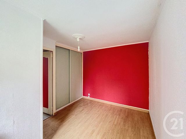 Appartement F3 à vendre - 3 pièces - 40,27 m2 - Montfermeil - 93 - ILE-DE-FRANCE