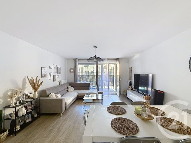 Appartement F3 &agrave; vendre - 3 pi&egrave;ces - 63,64 m2 - Gagny - 93 - ILE-DE-FRANCE