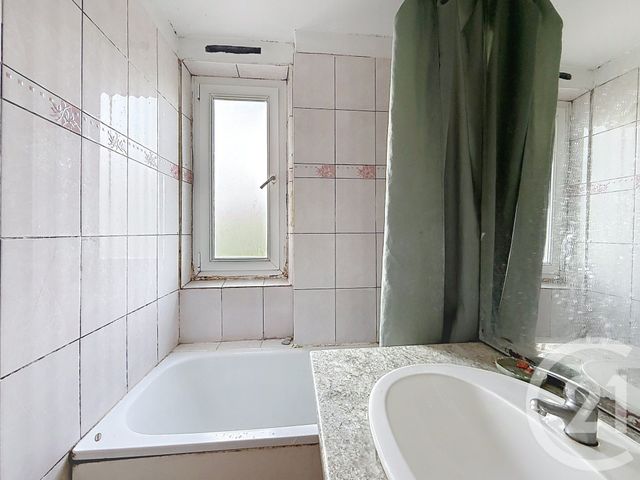 Appartement F4 &agrave; vendre - 4 pi&egrave;ces - 68,04 m2 - Clichy Sous Bois - 93 - ILE-DE-FRANCE