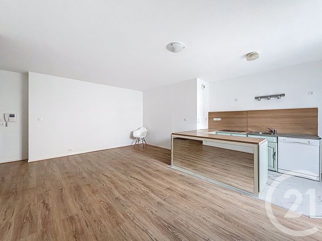 Appartement &agrave; vendre - 3 pi&egrave;ces - 63,07 m2 - Montfermeil - 93 - ILE-DE-FRANCE