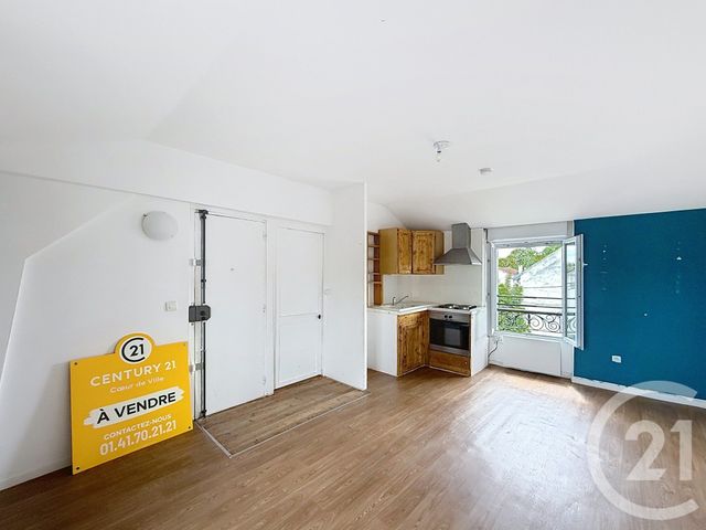 Appartement F2 à vendre - 2 pièces - 33 m2 - Montfermeil - 93 - ILE-DE-FRANCE