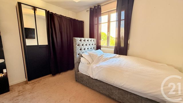 Maison à vendre - 5 pièces - 155 m2 - Montfermeil - 93 - ILE-DE-FRANCE