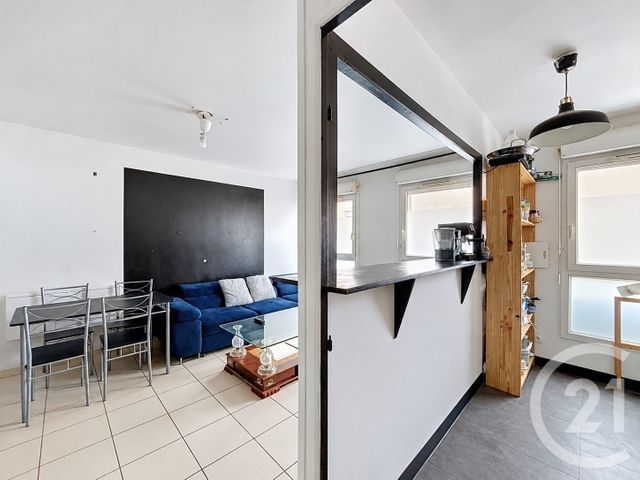Appartement F3 &agrave; vendre - 3 pi&egrave;ces - 54,89 m2 - Montfermeil - 93 - ILE-DE-FRANCE