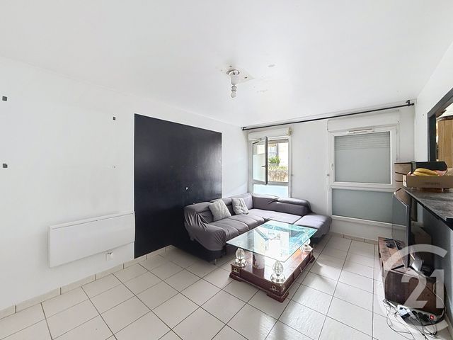 Appartement F3 à vendre - 3 pièces - 54,89 m2 - Montfermeil - 93 - ILE-DE-FRANCE