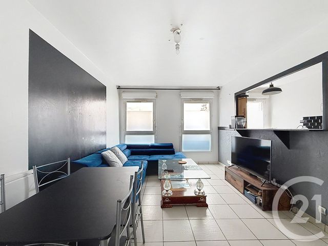 Appartement F3 &agrave; vendre - 3 pi&egrave;ces - 54,89 m2 - Montfermeil - 93 - ILE-DE-FRANCE