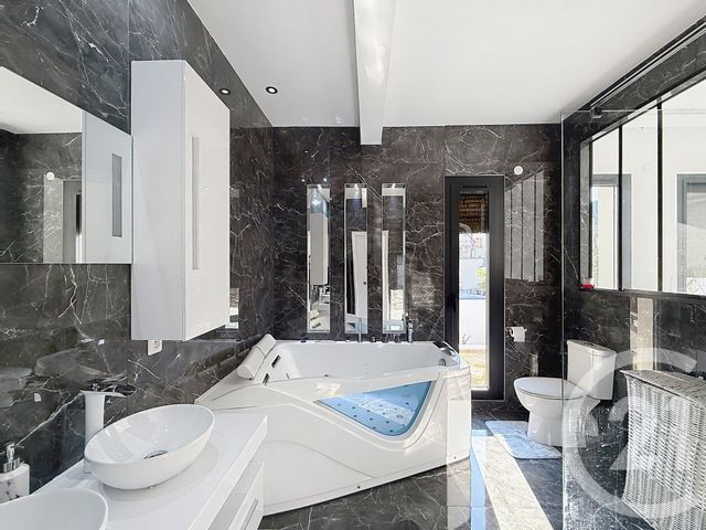 Maison &agrave; vendre - 7 pi&egrave;ces - 147,47 m2 - Montfermeil - 93 - ILE-DE-FRANCE