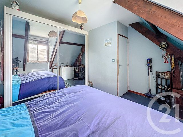 Maison à vendre - 5 pièces - 100,28 m2 - Montfermeil - 93 - ILE-DE-FRANCE