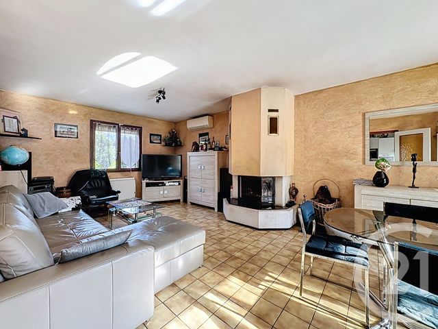 Maison à vendre - 5 pièces - 100,28 m2 - Montfermeil - 93 - ILE-DE-FRANCE