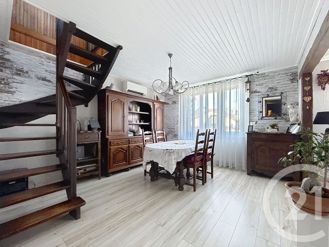 Maison &agrave; vendre - 5 pi&egrave;ces - 120,52 m2 - Montfermeil - 93 - ILE-DE-FRANCE