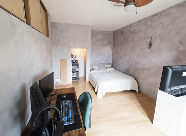 Maison &agrave; vendre - 5 pi&egrave;ces - 93 m2 - Montfermeil - 93 - ILE-DE-FRANCE