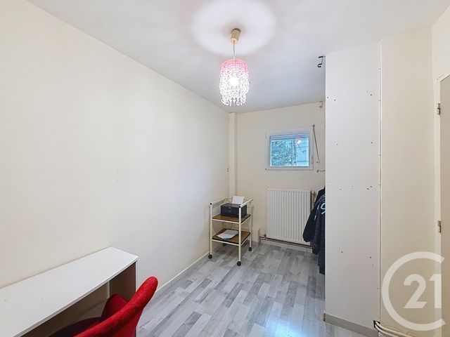 Maison &agrave; vendre - 7 pi&egrave;ces - 145,54 m2 - Chelles - 77 - ILE-DE-FRANCE