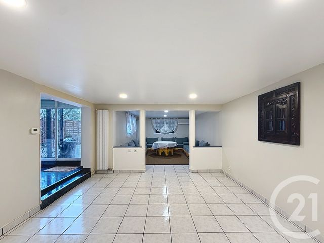 Maison &agrave; vendre - 7 pi&egrave;ces - 145,54 m2 - Chelles - 77 - ILE-DE-FRANCE