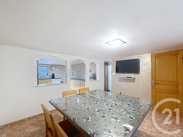 Maison &agrave; vendre - 7 pi&egrave;ces - 145,54 m2 - Chelles - 77 - ILE-DE-FRANCE