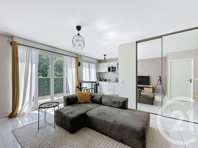 Appartement F4 &agrave; vendre - 4 pi&egrave;ces - 72,42 m2 - Montfermeil - 93 - ILE-DE-FRANCE