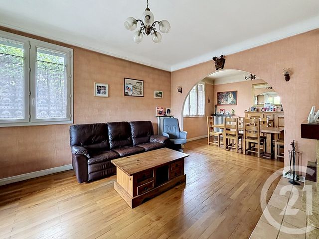Maison &agrave; vendre - 7 pi&egrave;ces - 152,21 m2 - Chelles - 77 - ILE-DE-FRANCE