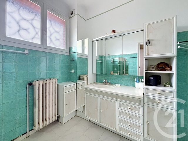 Maison &agrave; vendre - 7 pi&egrave;ces - 152,21 m2 - Chelles - 77 - ILE-DE-FRANCE