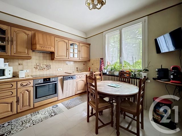 Maison &agrave; vendre - 7 pi&egrave;ces - 152,21 m2 - Chelles - 77 - ILE-DE-FRANCE