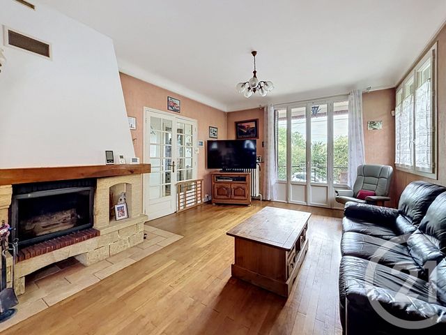 Maison &agrave; vendre - 7 pi&egrave;ces - 152,21 m2 - Chelles - 77 - ILE-DE-FRANCE