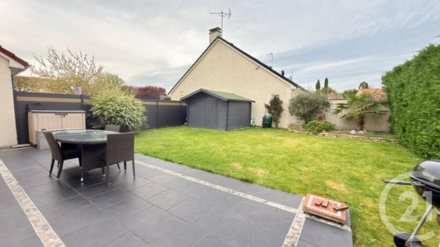 Maison &agrave; vendre - 6 pi&egrave;ces - 121 m2 - Courtry - 77 - ILE-DE-FRANCE