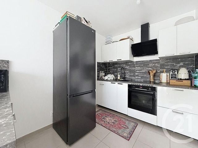Appartement F3 &agrave; vendre - 3 pi&egrave;ces - 56,76 m2 - Montfermeil - 93 - ILE-DE-FRANCE