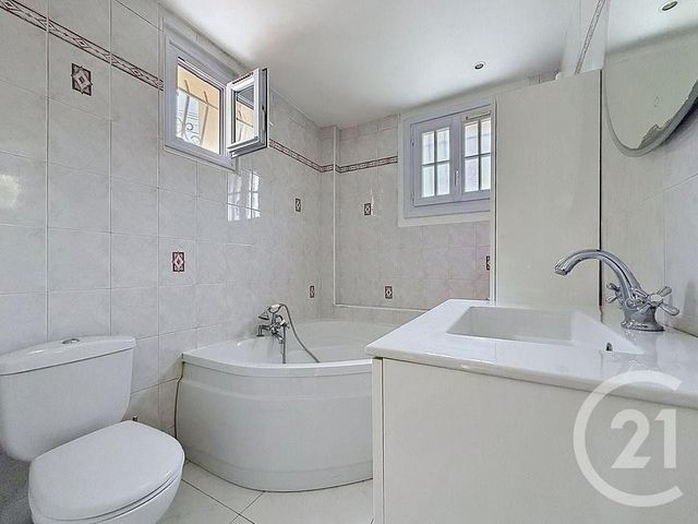 Maison &agrave; vendre - 7 pi&egrave;ces - 111,30 m2 - Montfermeil - 93 - ILE-DE-FRANCE