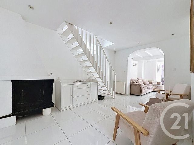 Maison &agrave; vendre - 7 pi&egrave;ces - 111,30 m2 - Montfermeil - 93 - ILE-DE-FRANCE