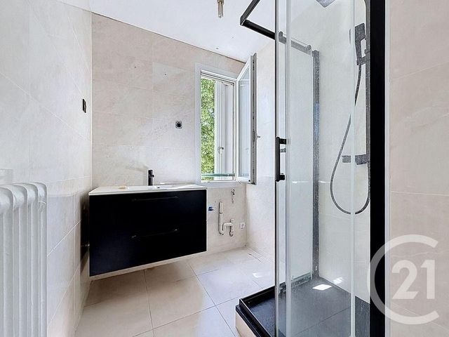 Appartement F4 &agrave; vendre - 4 pi&egrave;ces - 58,40 m2 - Clichy Sous Bois - 93 - ILE-DE-FRANCE
